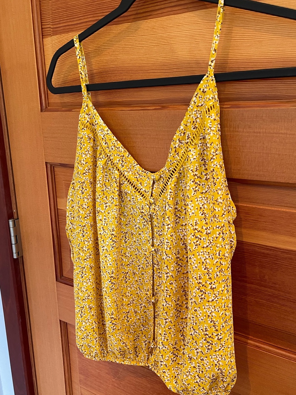 Sienna Sky Yellow Floral V-Neck Spaghetti Strap Camisole